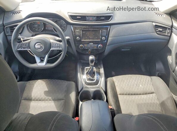 KNMAT2MVXJP606296 2018 NISSAN ROGUE Серый Вид панели приборов