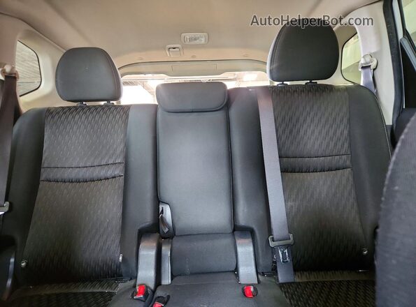 KNMAT2MVXKP523520 2019 NISSAN ROGUE Silver Вид задніх сидінь