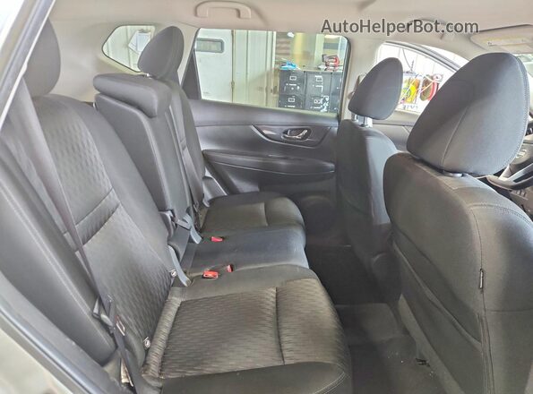 KNMAT2MVXKP523520 2019 NISSAN ROGUE Silver Вид задньої частини салону