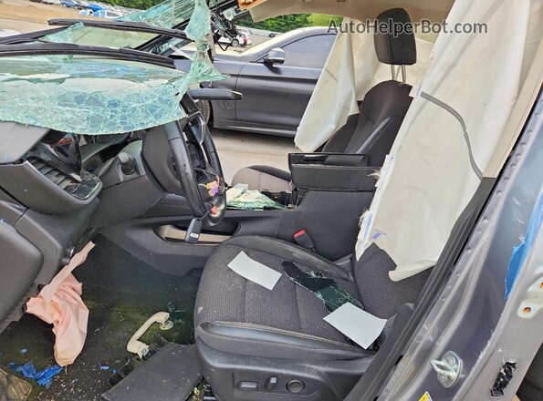 LRBAZLR47MD076068 2021 BUICK ENVISION Silver Widok wnętrza z przodu