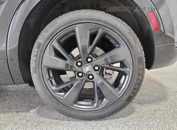 LRBAZLR47PD061686 2023 BUICK ENVISION Черный Панорамный вид салона 360°