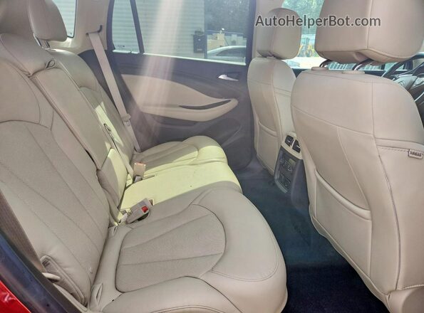 LRBFX1SA1JD007758 2018 BUICK ENVISION Red Вид задньої частини салону