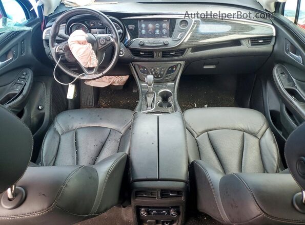 LRBFX1SA8JD010611 2018 BUICK ENVISION Red Առջևի վահանակի տեսք
