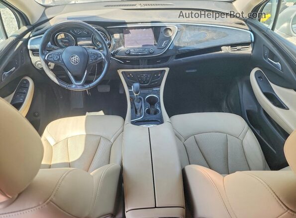 LRBFX2SA3JD051718 2018 BUICK ENVISION Silver Dashboard view
