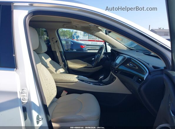 LRBFX3SX0JD003457 2018 BUICK ENVISION White Front interior view