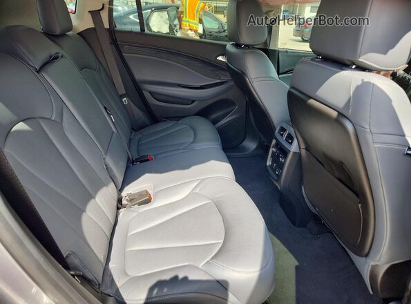 LRBFX4SX0KD010027 2019 BUICK ENVISION Silver Вид задньої частини салону
