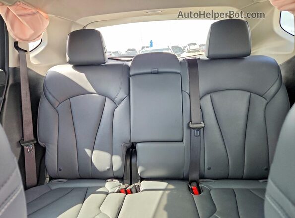 LRBFX4SX0KD010027 2019 BUICK ENVISION Silver Вид задніх сидінь