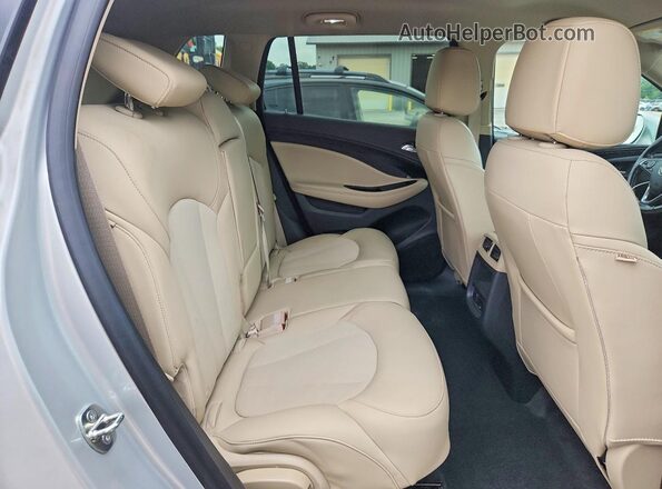 LRBFXCSA2HD117868 2017 BUICK ENVISION Gray Вид задньої частини салону