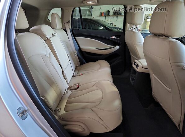 LRBFXCSA9HD118404 2017 BUICK ENVISION Silver უკანა სავარძლების ხედი