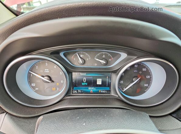 LRBFXDSA4HD008723 2017 BUICK ENVISION Красный Вид щитка приборов