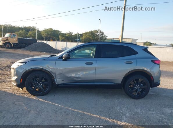 LRBFZLE41SD079301 2025 BUICK ENVISION Silver სალონის 360-გრადუსიანი ხედი