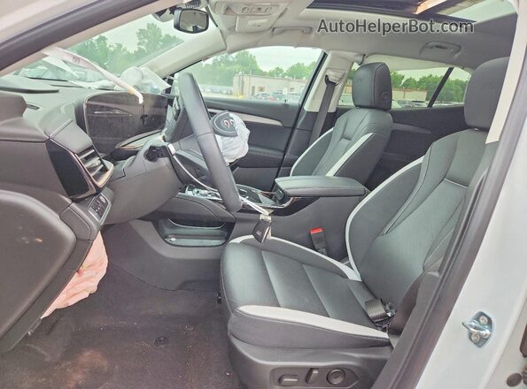 LRBFZLE47SD033343 2025 BUICK ENVISION White Սալոնի դիմացի տեսք