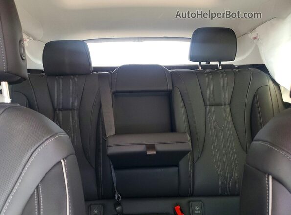 LRBFZME42SD018593 2025 BUICK ENVISION Blue Rear seats view