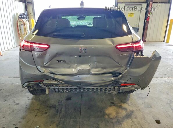 LRBFZME4XSD036856 2025 BUICK ENVISION Silver Rear view
