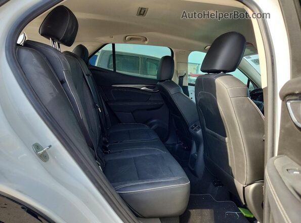 LRBFZNR45MD111868 2021 BUICK ENVISION White უკანა სავარძლების ხედი