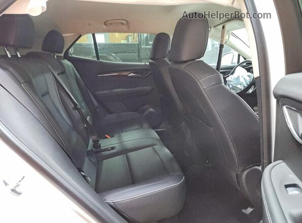 LRBFZNR49PD023877 2023 BUICK ENVISION White Вид задньої частини салону