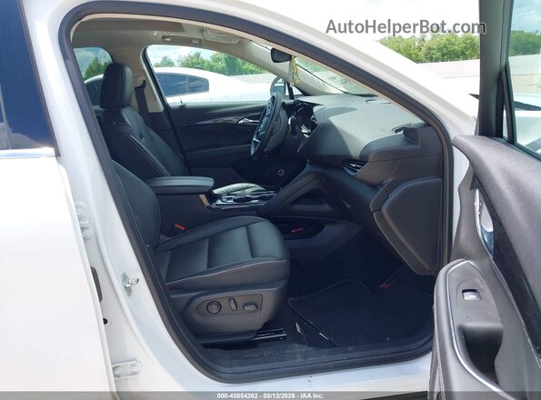 LRBFZPR41MD111376 2021 BUICK ENVISION White Front interior view