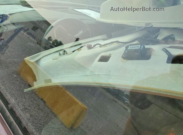 LRBFZSR48PD036263 2023 BUICK ENVISION Maroon Widok deski rozdzielczej