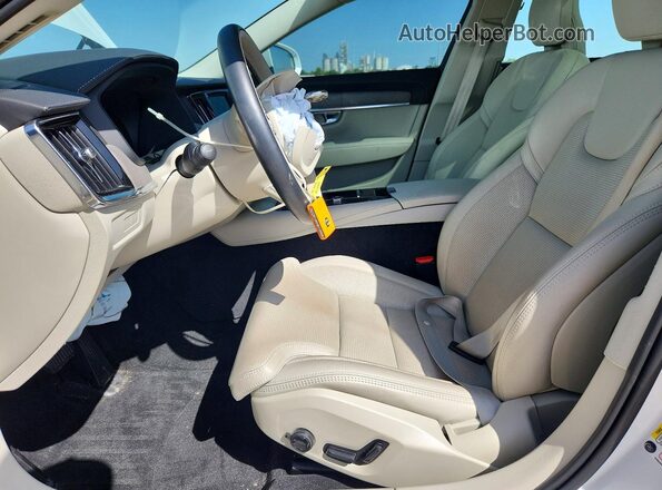 LVYH60AF8SP444752 2025 VOLVO S90 White Սալոնի դիմացի տեսք