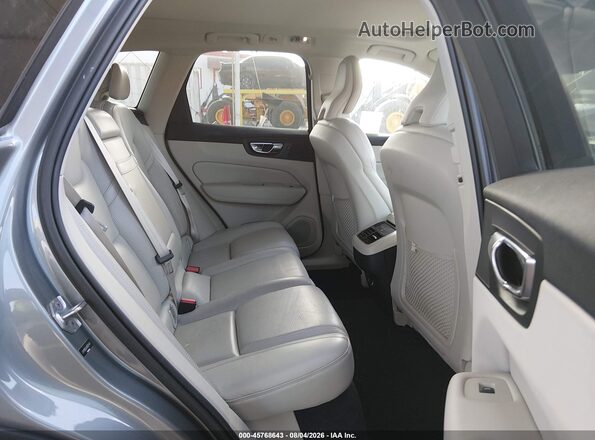 LYV102DL4KB274411 2019 VOLVO XC60 Silver Widok naklejki z numerem VIN