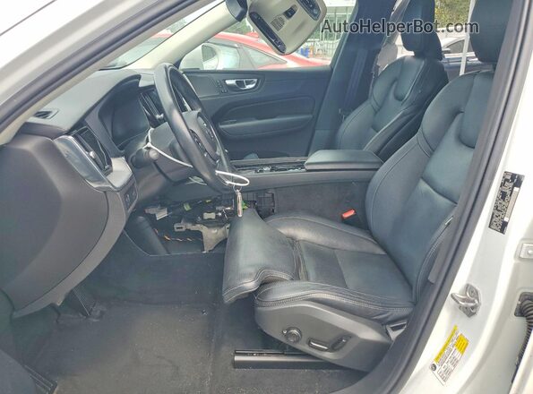 LYV102DL4KB296926 2019 VOLVO XC60 White Vista interior delantera