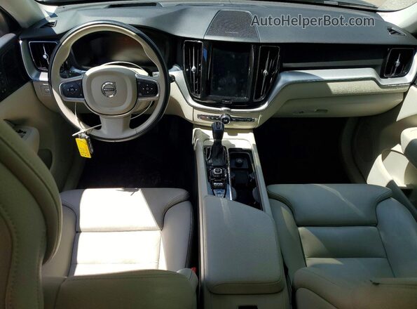 LYV102RK0KB292789 2019 VOLVO XC60 Silver Առջևի վահանակի տեսք