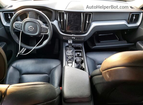 LYV102RK3JB110887 2018 VOLVO XC60 Gray წინა პანელის ხედი