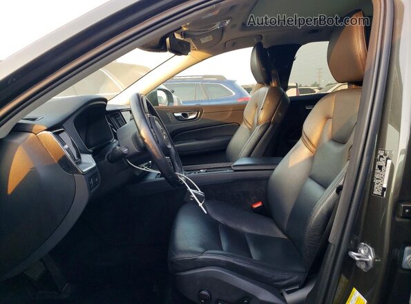 LYV102RK3JB110887 2018 VOLVO XC60 Gray წინა სალონის ხედი