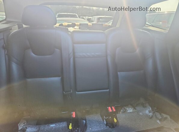 LYV102RK4KB197118 2019 VOLVO XC60 Серый Вид задних сидений