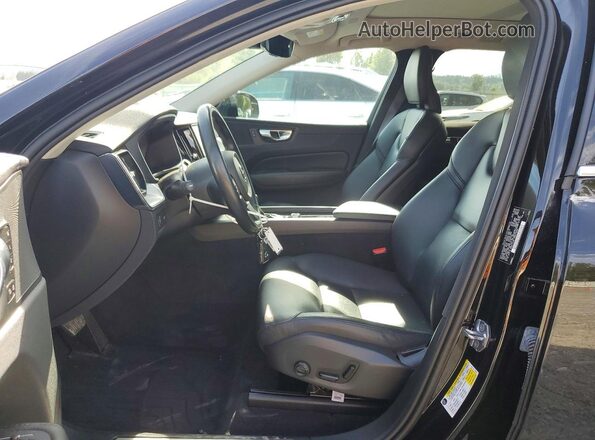 LYV102RK8KB236745 2019 VOLVO XC60 Black Вид салону спереду