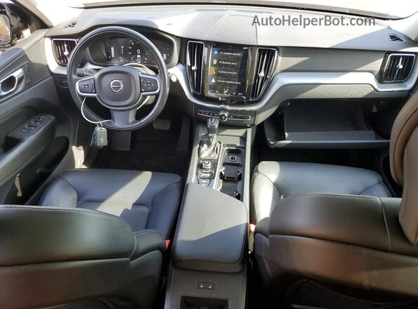 LYV102RK8KB236745 2019 VOLVO XC60 Black Вид панелі приладів