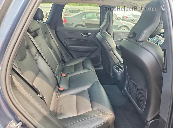 LYV102RL2KB250939 2019 VOLVO XC60 Blue Սալոնի հետևի տեսք
