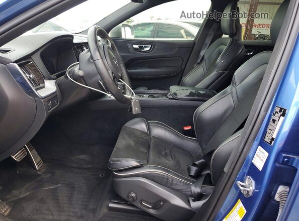 LYV102RM4JB096483 2018 VOLVO XC60 Blue Vista interior delantera