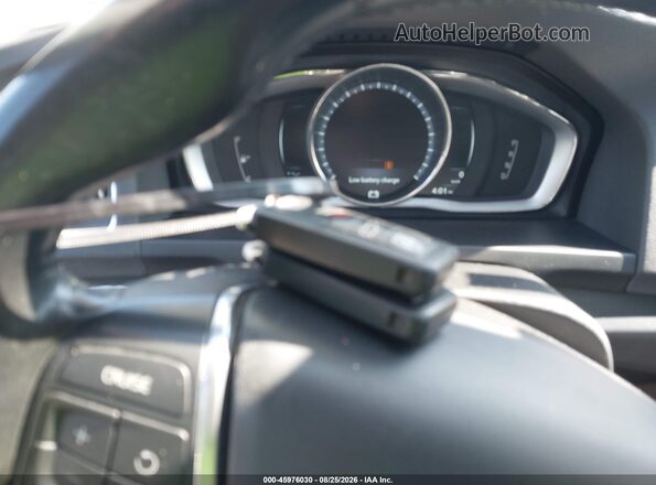 LYV402FK7GB096941 2016 VOLVO S60 INSCRIPTION Gray Vista del salpicadero