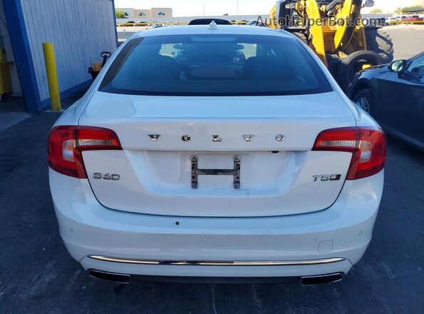 LYV402TK3JB167841 2018 VOLVO S60 White უკანა ხედი