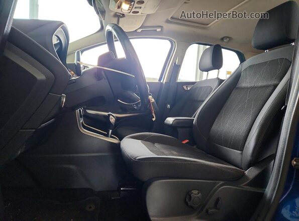 MAJ3P1TE1JC201983 2018 FORD ECOSPORT Blue Front interior view
