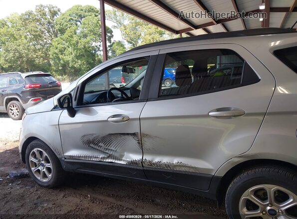 MAJ3P1TE2JC237522 2018 FORD ECOSPORT Серебряный Вид спереди