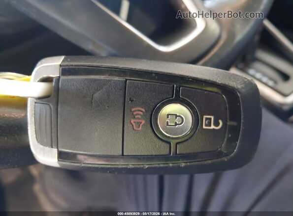 MAJ3P1TE2JC237522 2018 FORD ECOSPORT Серебряный Вид панели приборов