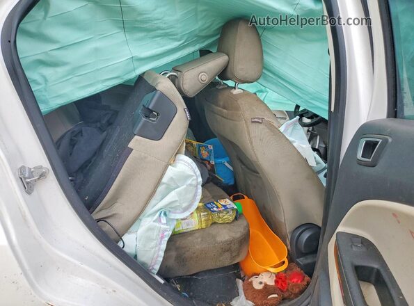 MAJ3P1TE8JC219607 2018 FORD ECOSPORT Белый Вид задних сидений