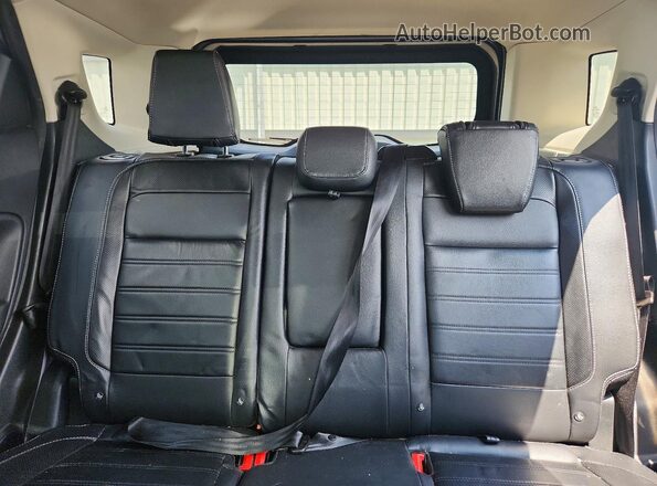 MAJ3P1VE6JC191190 2018 FORD ECOSPORT Gray Widok tylnych siedzeń