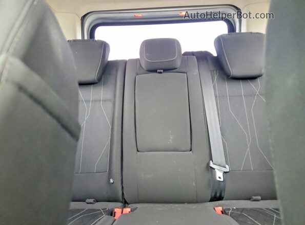 MAJ3S2GE3KC309988 2019 FORD ECOSPORT Silver უკანა სავარძლების ხედი