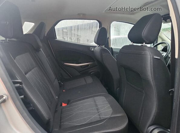 MAJ3S2GE5KC267176 2019 FORD ECOSPORT Silver Սալոնի հետևի տեսք