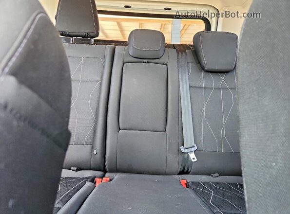 MAJ3S2GE7KC287283 2019 FORD ECOSPORT White Հետևի նստատեղերի տեսք