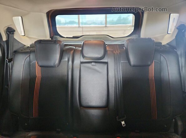 MAJ6P1CL6JC217897 2018 FORD ECOSPORT Orange Rear seats view