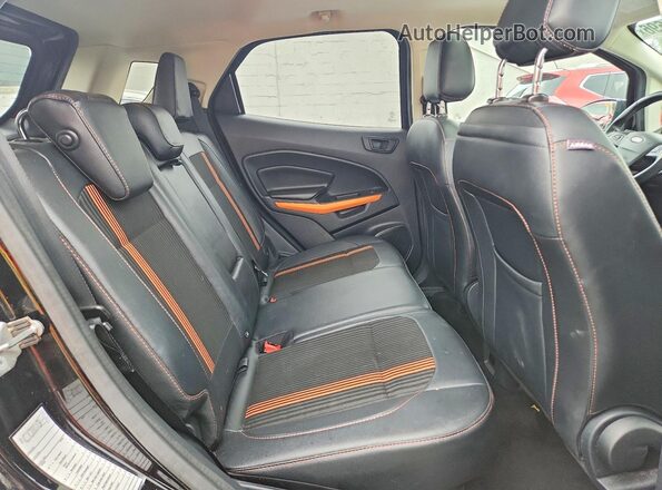 MAJ6P1CL9JC203332 2018 FORD ECOSPORT Black Rear interior view