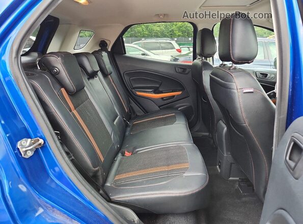 MAJ6P1CLXJC182412 2018 FORD ECOSPORT Blue Vista interior trasera