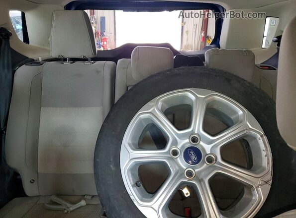 MAJ6P1SL9JC227728 2018 FORD ECOSPORT Blue Rear seats view