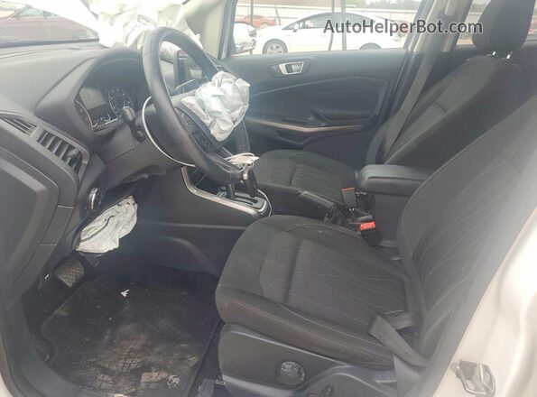 MAJ6P1UL5JC213550 2018 FORD ECOSPORT Белый Вид салона спереди