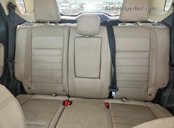 MAJ6P1WL2JC207931 2018 FORD ECOSPORT Red Հետևի նստատեղերի տեսք