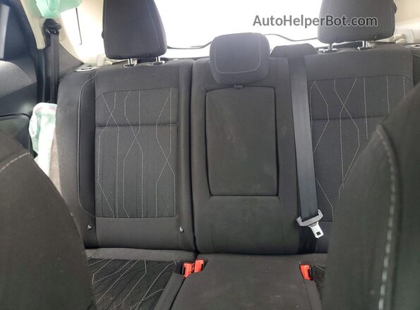 MAJ6S3GL3KC293373 2019 FORD ECOSPORT White Widok tylnych siedzeń
